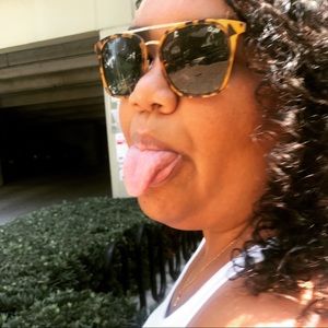 Meet your Posher, Sofia